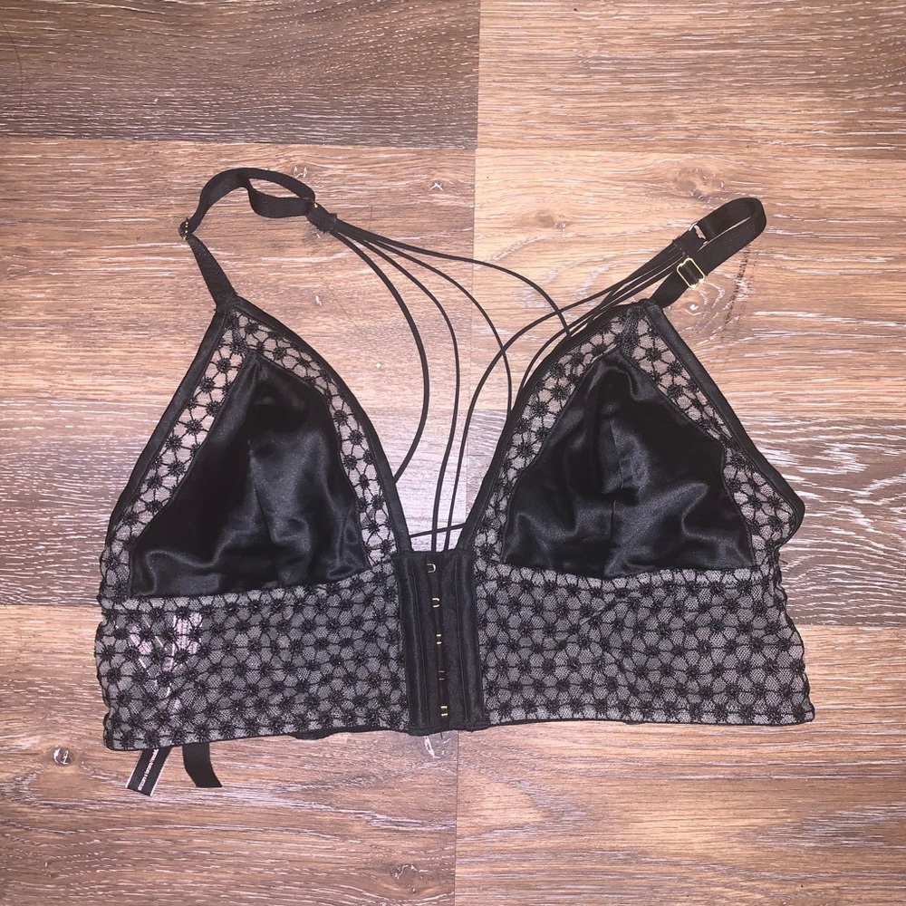 Victoria’s Secret Black Bralette